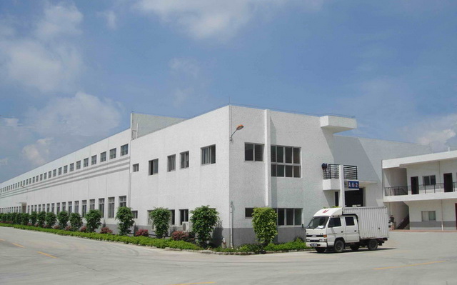 廣州佛山興利建設有限公司采購18.5kw一拖三智能化箱式泵站一套 廣州佛山興利建設有限公司采購18.5kw一拖三智能化箱式泵站一套